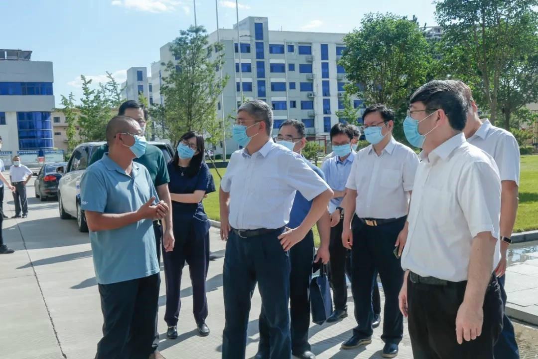 商务部自贸区港司领导莅临天辰娱乐药业考察调研